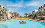 El Karma Aqua Beach Resort