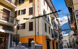 Hotel Acero Rosso