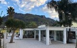 La Villa Resort & Spa
