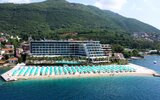 Carine Kumbor Beach Hotel