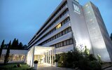 Living Place Hotel