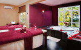 Hotel Jalsa Beach Hotel & Spa