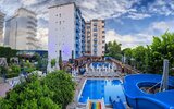 Club Big Blue Suite Hotel