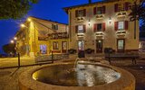 Hotel Corona