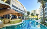 Hotel La Green Hotel & Residence