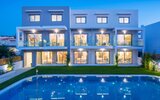 Mary Royal Suites
