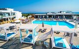 Hotel Harmony Crest Resort