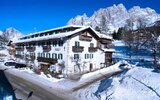 Menardi Hotel