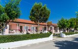 Roussas Studios And Apartments