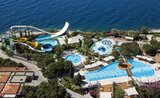 Recenze Pine Bay Holiday Resort