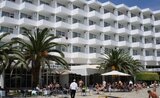 Recenze Corniche Palace Hotel Resort