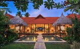 Recenze Kurumba Maldives