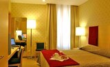 Recenze Holiday Inn Garibaldi Station
