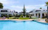 Recenze Geraniotis Beach