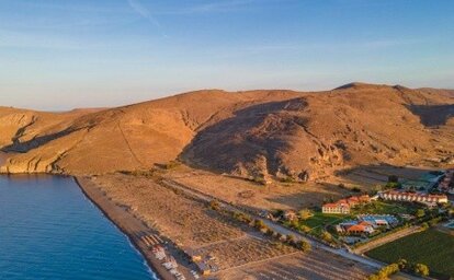 Aeolian Village Beach Resort (Erresos)