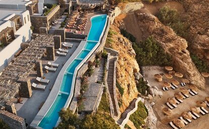 The Wild Hotel by Interni