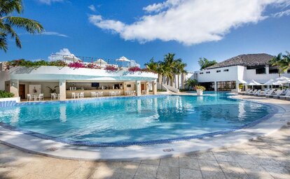 Viva Heavens by Wyndham