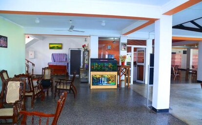 Topaz Beach Hotel Negombo