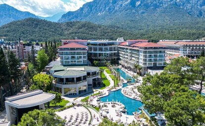 Akra Kemer