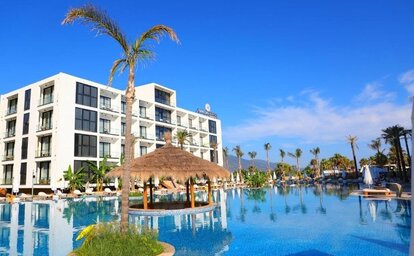 Hotel Oricon Coast Luxury & SPA