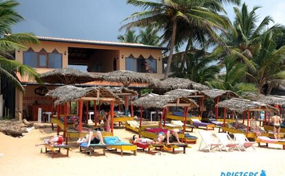 Drifters Hotel & Beach Restaurant