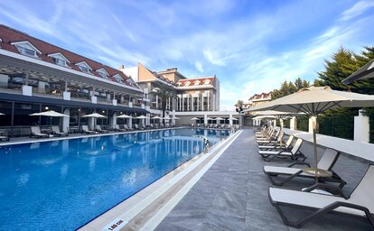 Side Story Resort & Spa