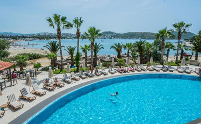 Hotel Amilla Beach Resort