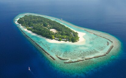 Royal Island Resort & Spa Maldives