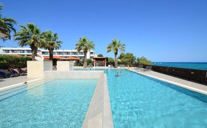 Sousouras Holiday Resort