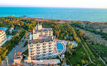 Royal Atlantis Beach