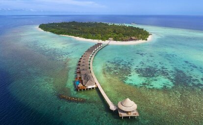 Furaveri Island Resort & Spa