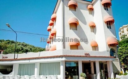 Hotel Iva