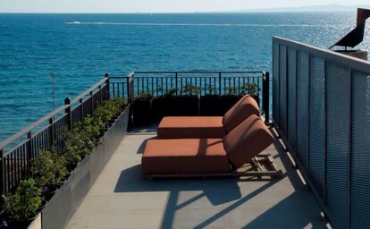 Bitzaro Hotel