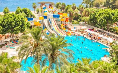 MERIDIA BEACH HOTEL
