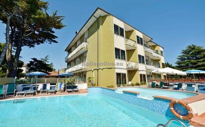 Hotel Diano Marina
