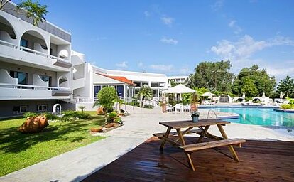 Happy Days Hotel