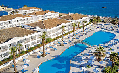 Hotel Sandy Beach Resort