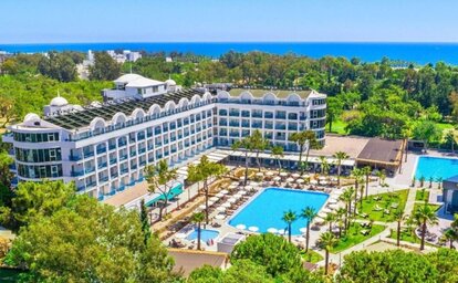 Berry Blue Hotel