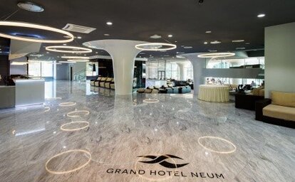 Grand Neum