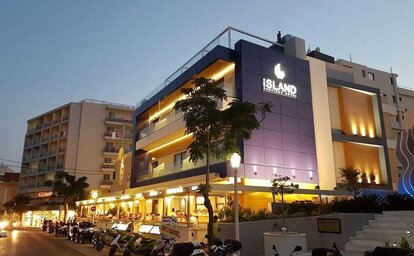 Island City