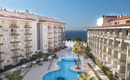 Ramada Hotel & Suites Kusadasi