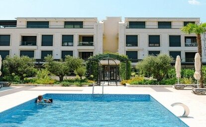Dimitris Residence
