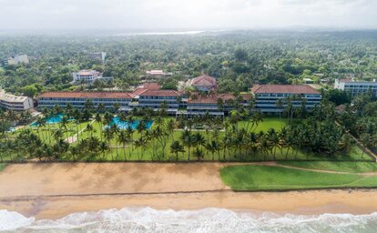 The Blue Water Hotel & SPA