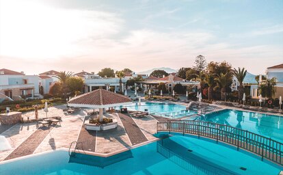 Neptune Luxury Resort