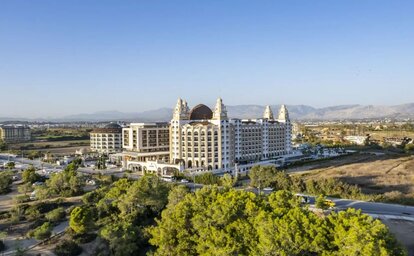 JAdore Deluxe Hotel & Spa