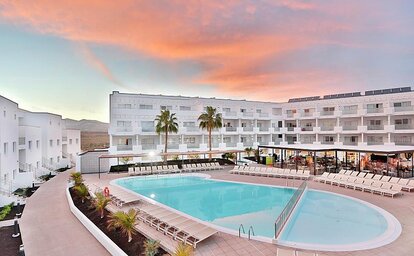 Aequora Lanzarote Suites