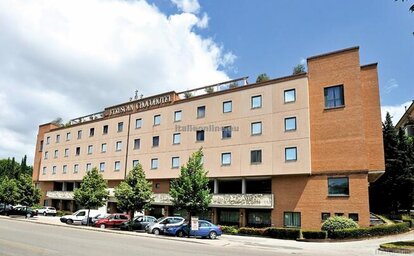 Etruscan Chocohotel