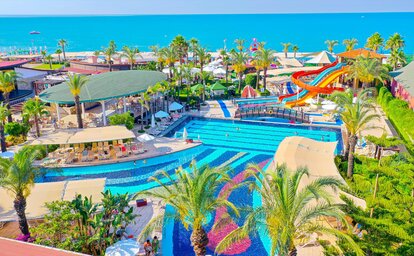 CRYSTAL FAMILY RESORT & SPA