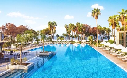 Acanthus Cennet Barut Collection