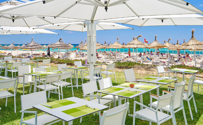 Hotel Nozha Beach Resort & Spa